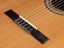 Salvador Cortez Maya CST Chitarra classica amplificata spalla mancante, cassa stretta